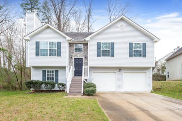 2091 Dylan Ct Ellenwood, GA 30294